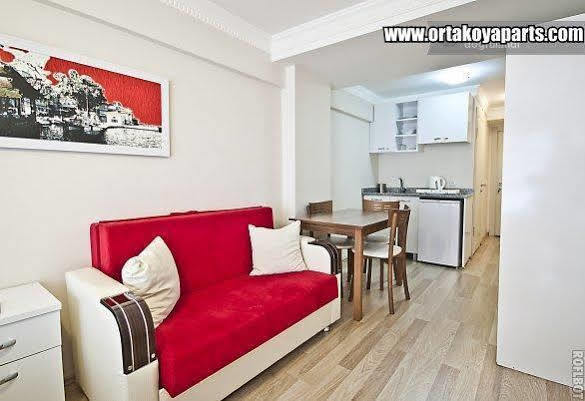 Ortakoey Apartment