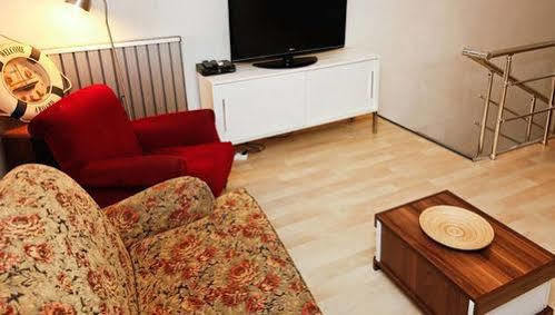 Detay Apart Taksim *