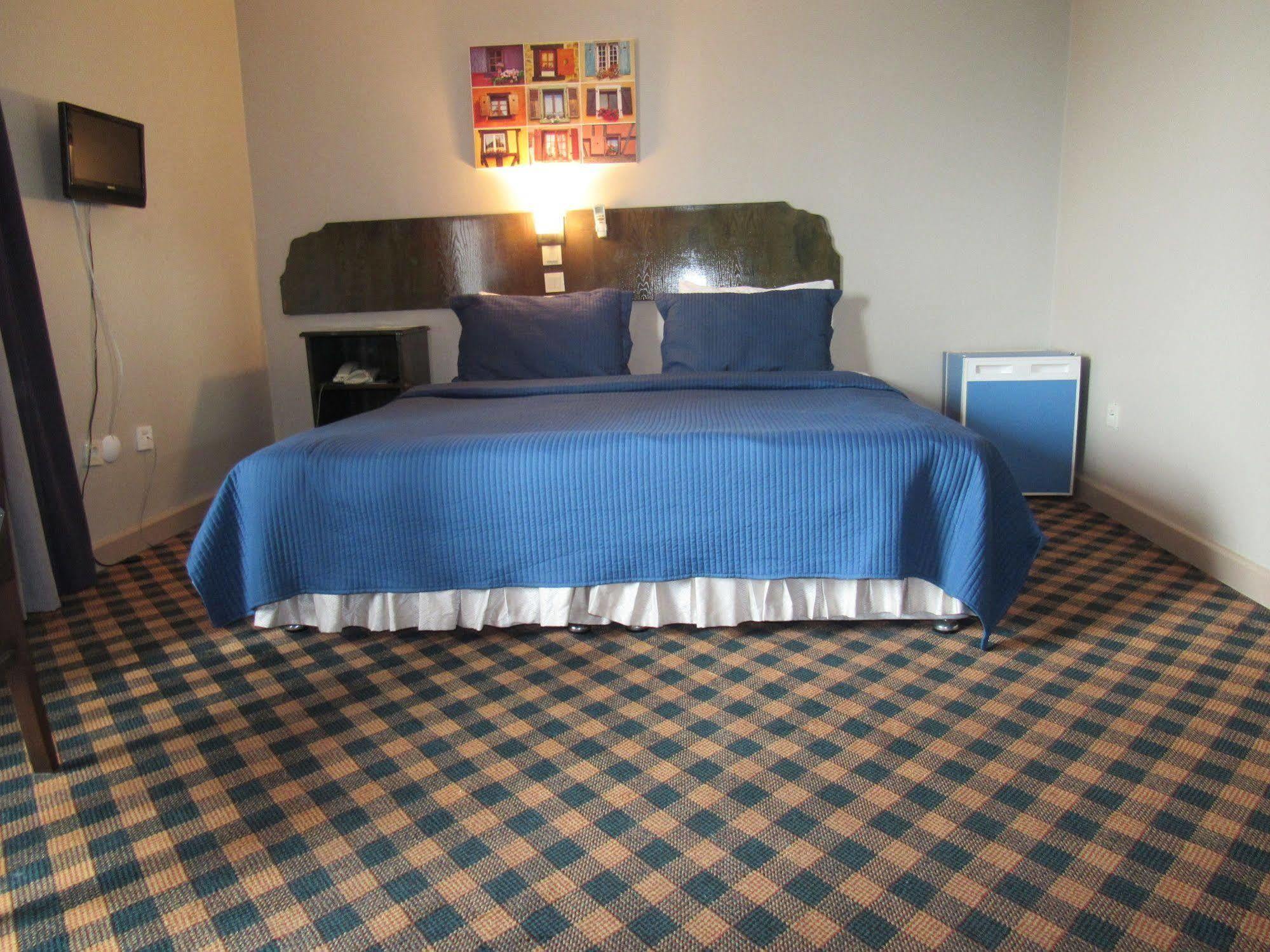 Airport Otel