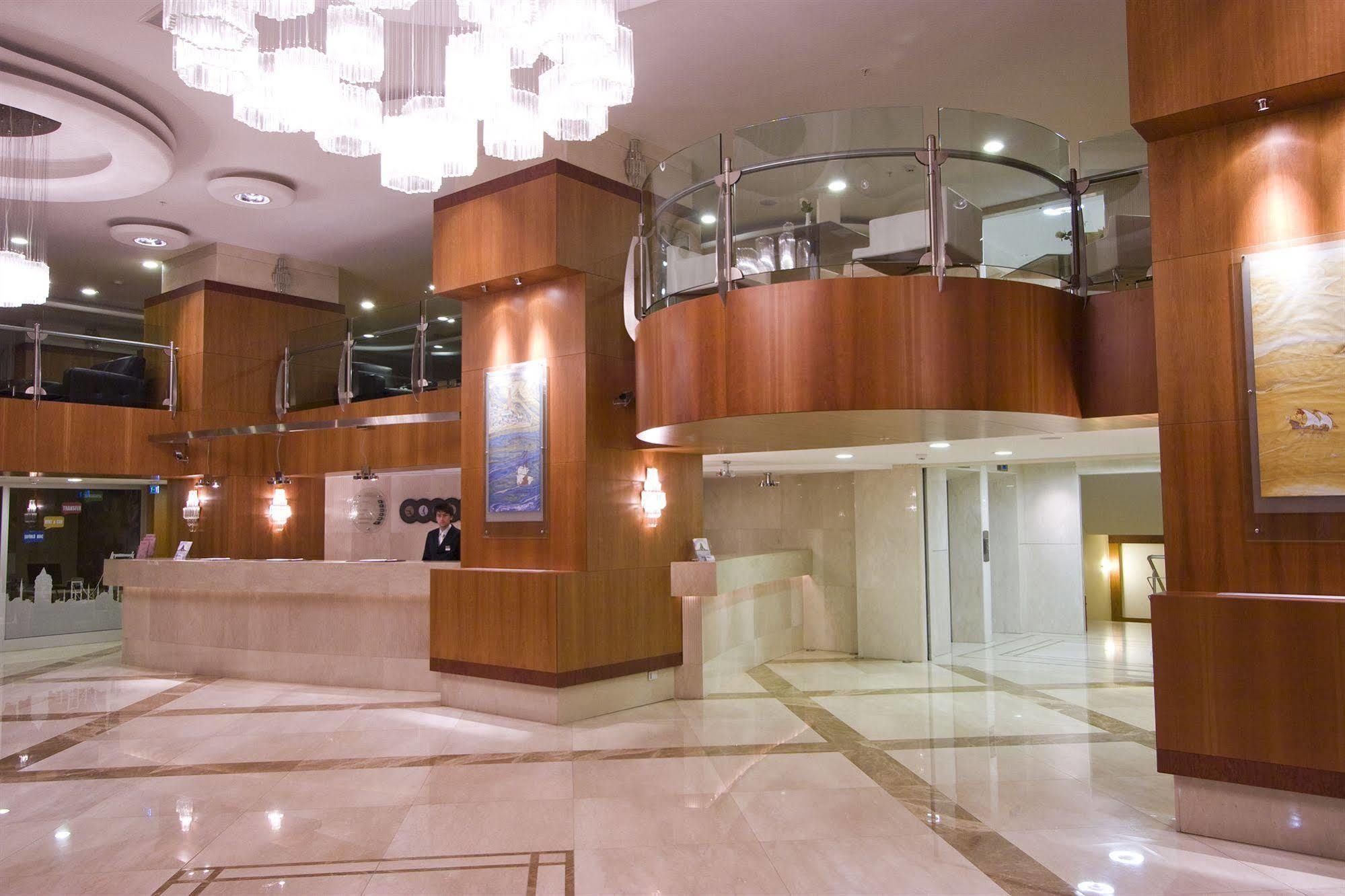 Hotel Byotell 5*