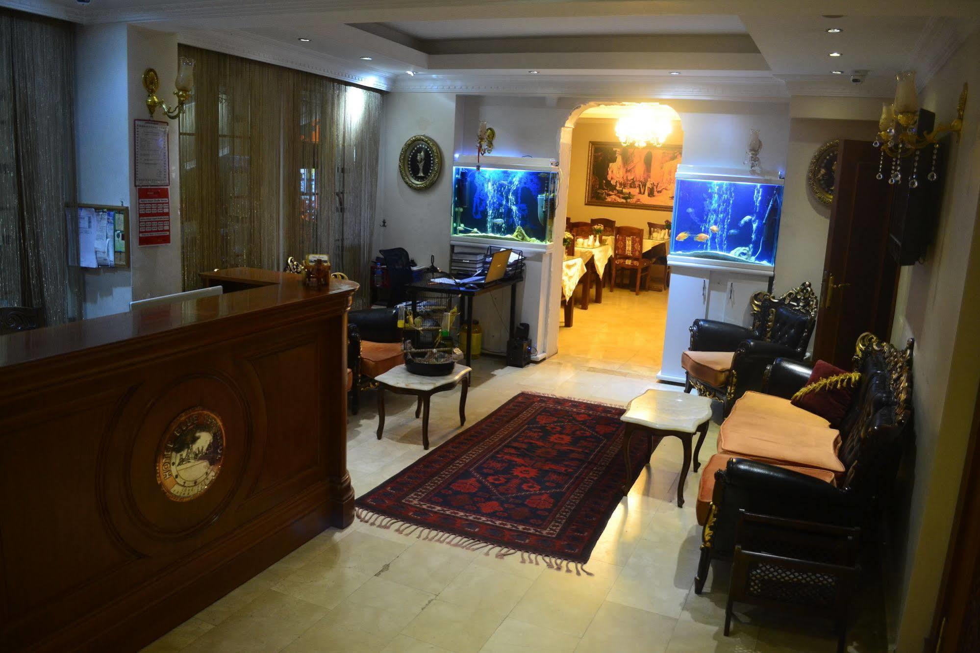 Aparthotel Blue