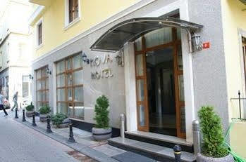 Hotel Nova 5*