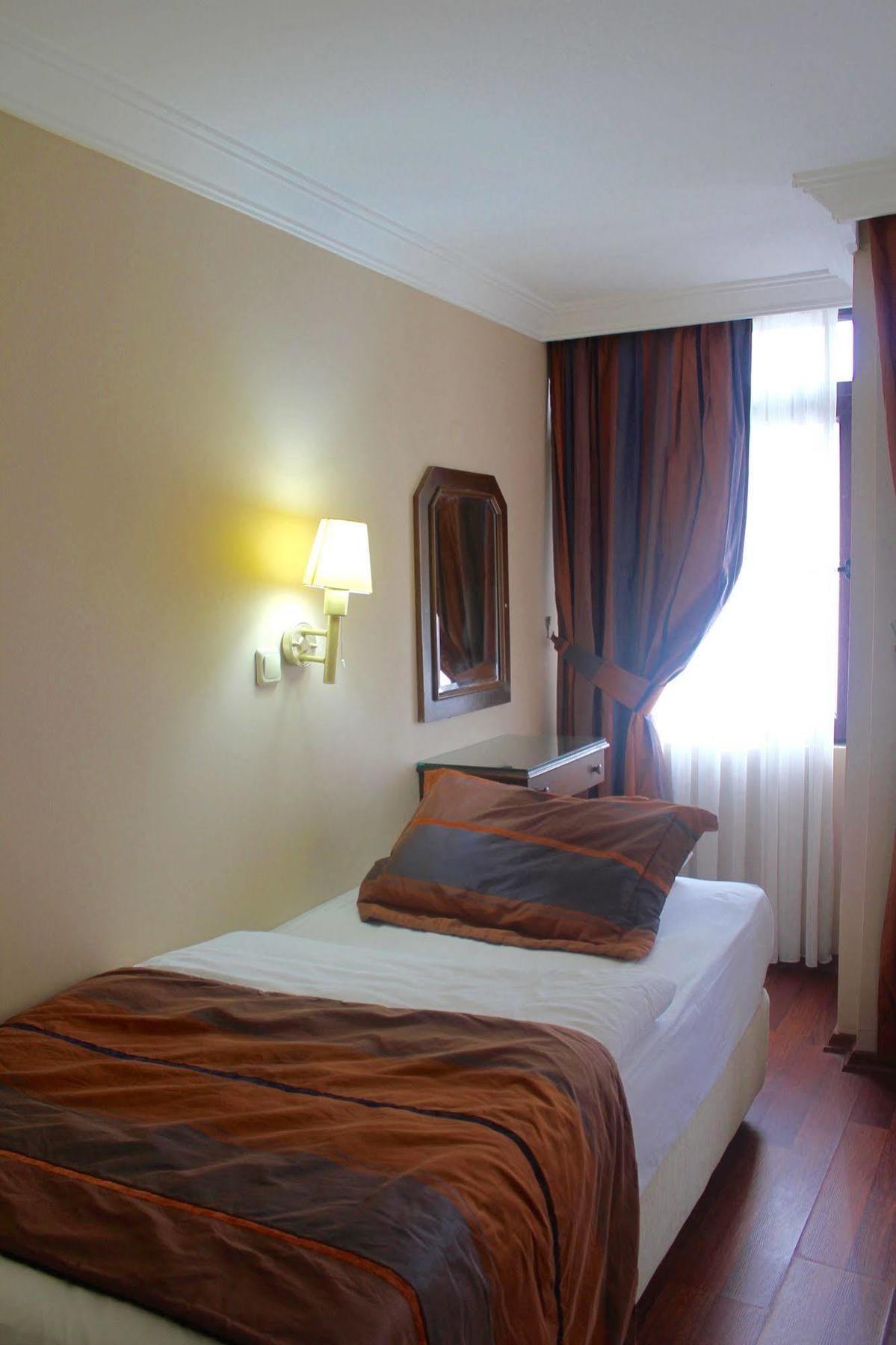 Otel Imga 2*