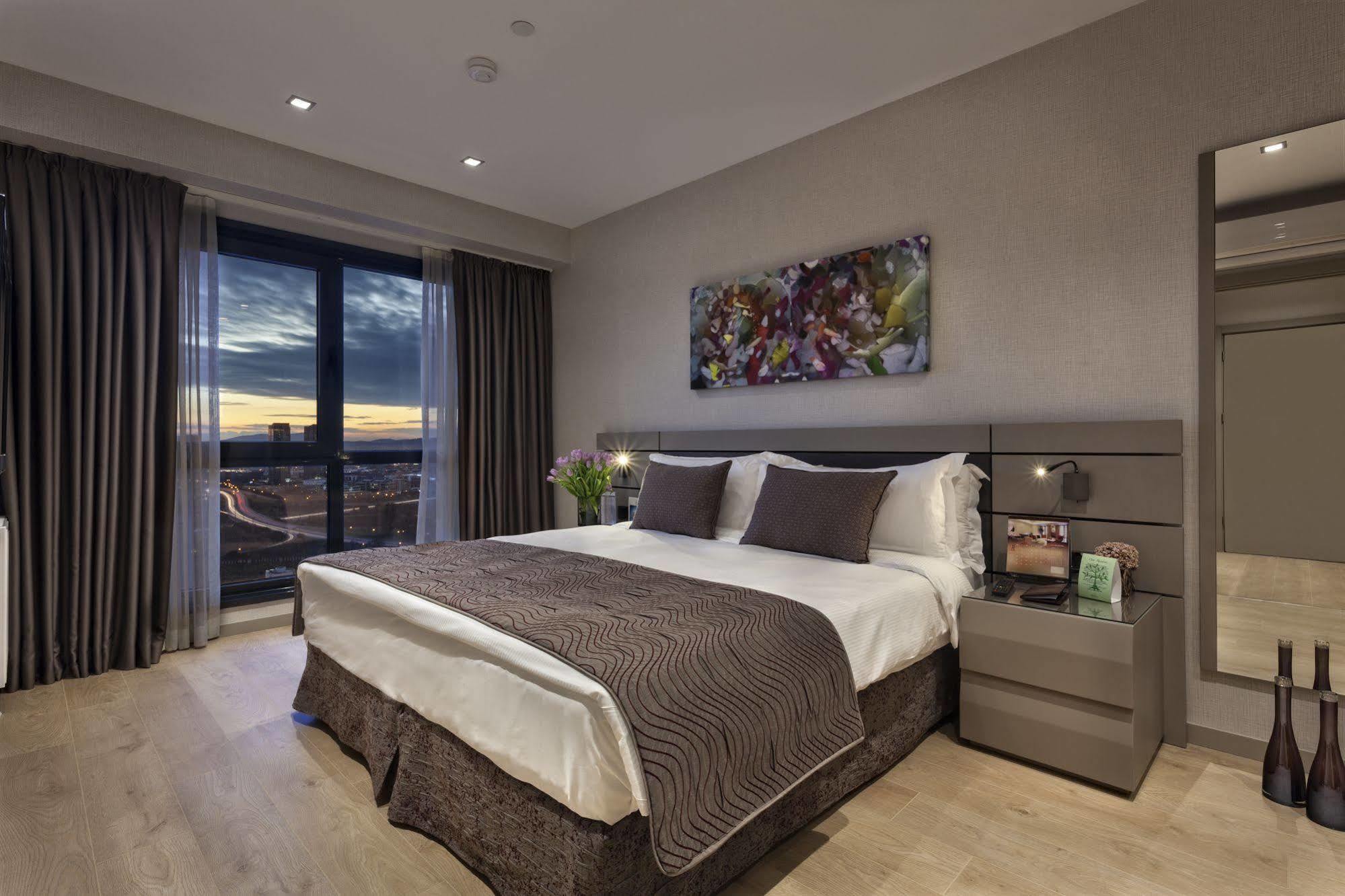 Fraser Place Antasya Hotel