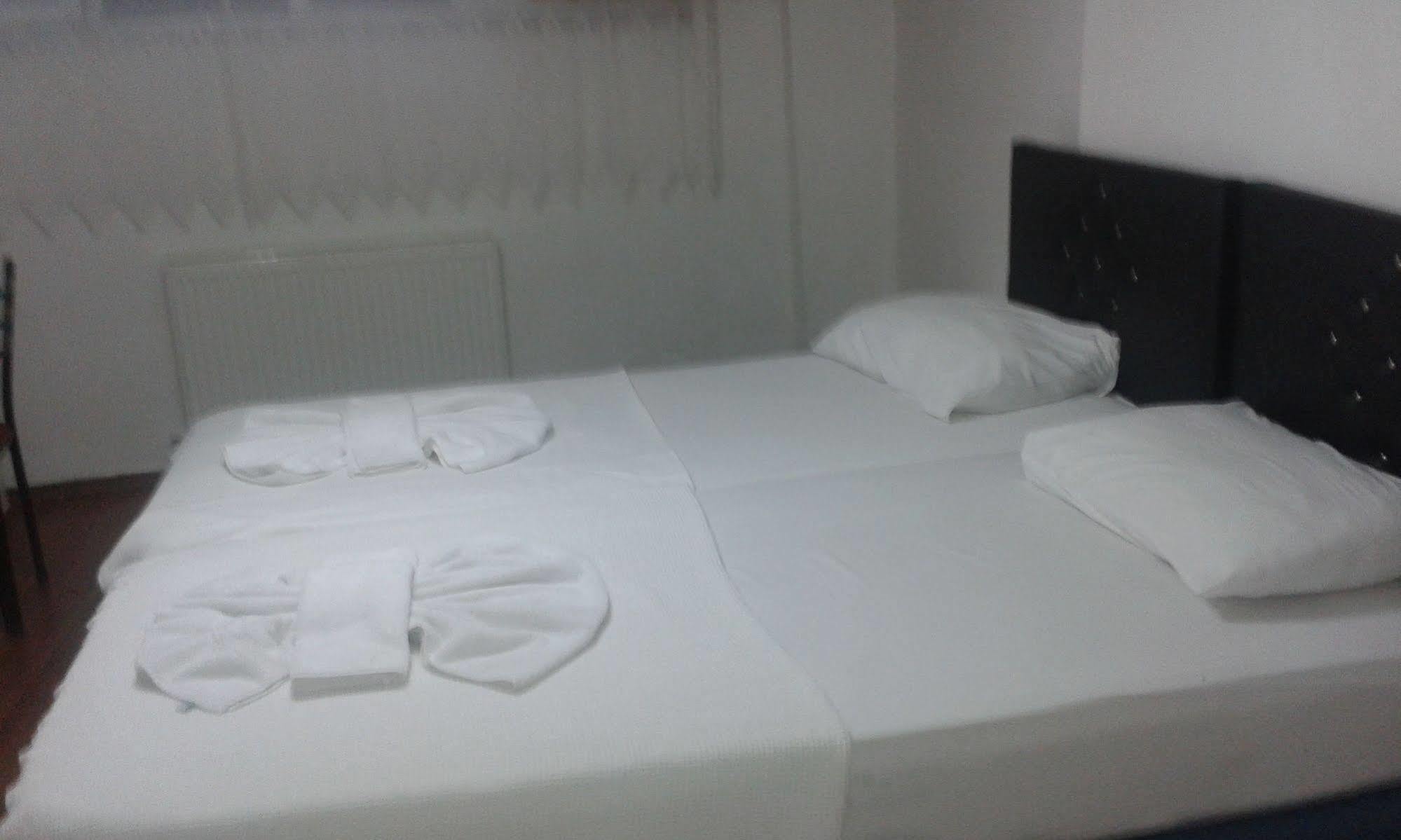 Bereket Traveler Hotel