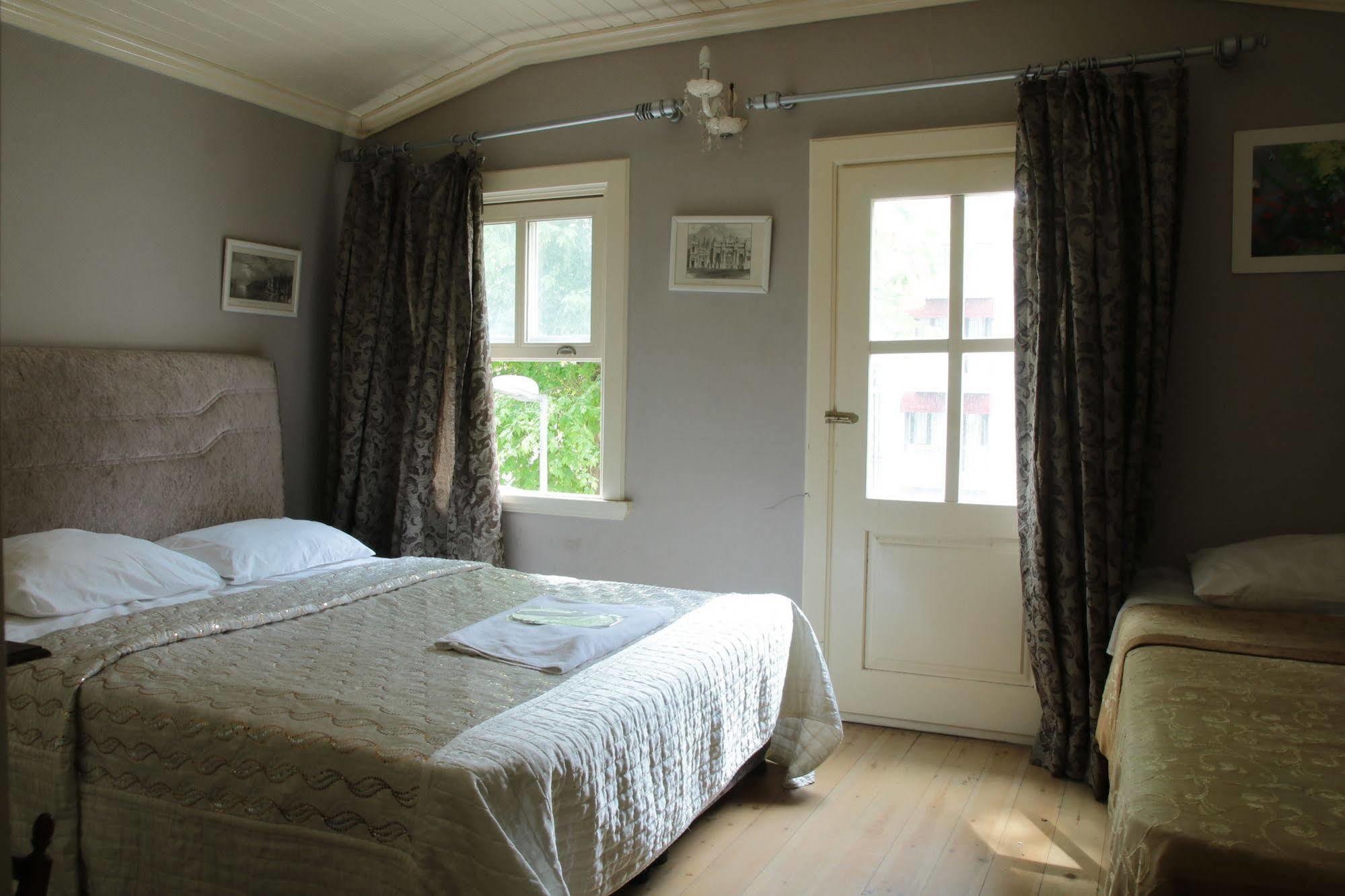 Bed & Breakfast Eagles Budget 3*