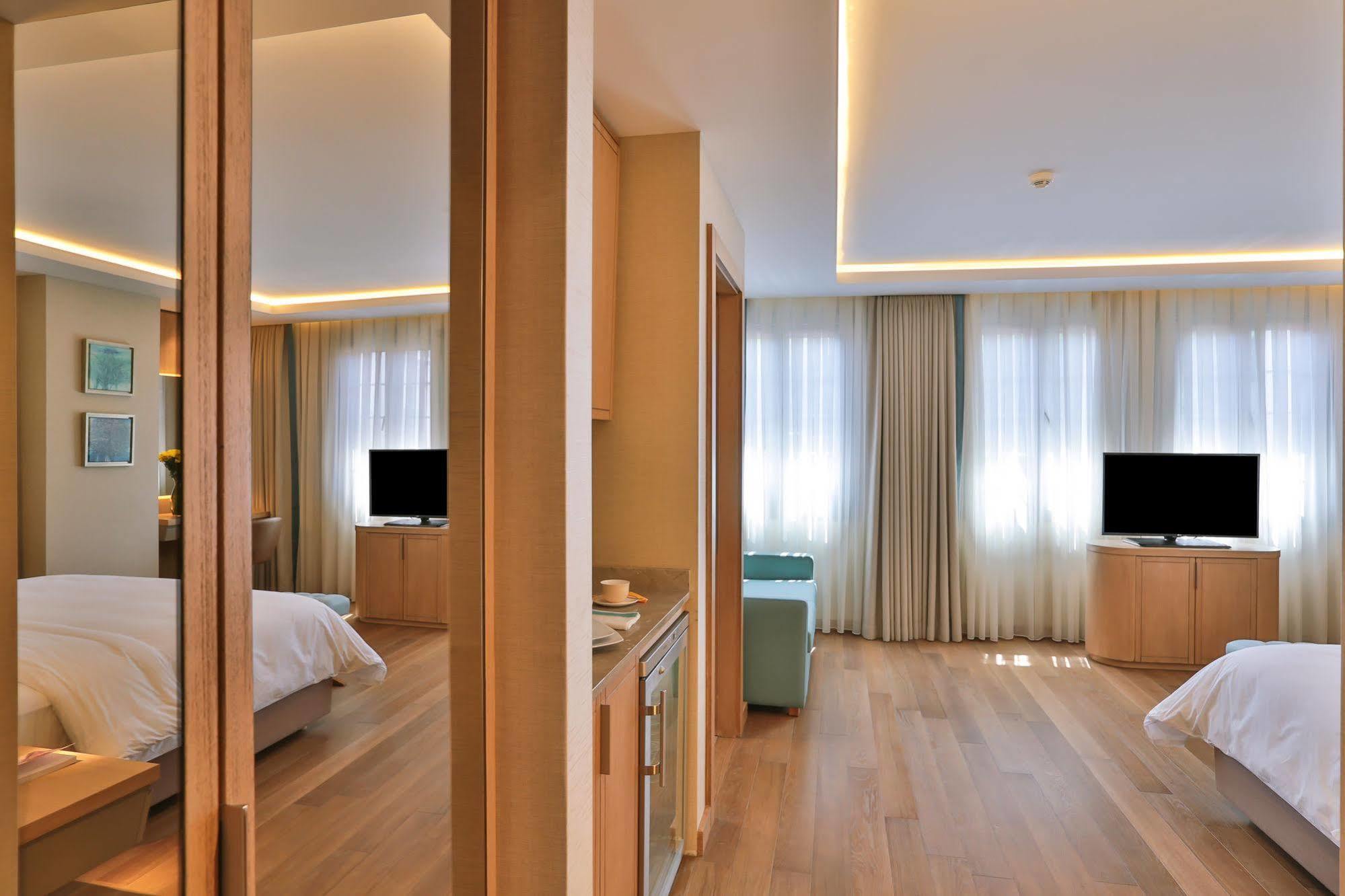 Hotel Ada Nisantasi 3*