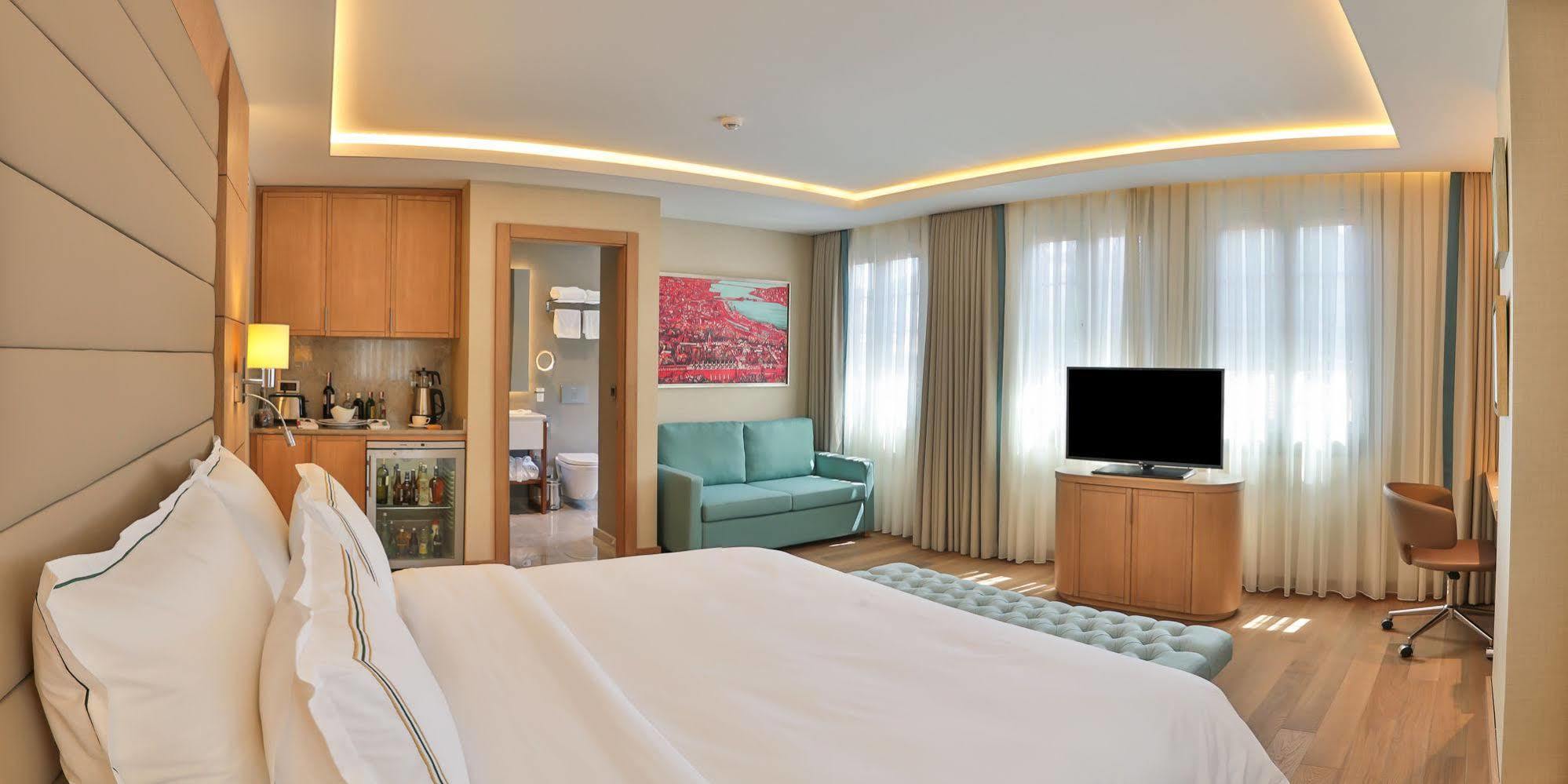 Ada Nisantasi Hotel 3*