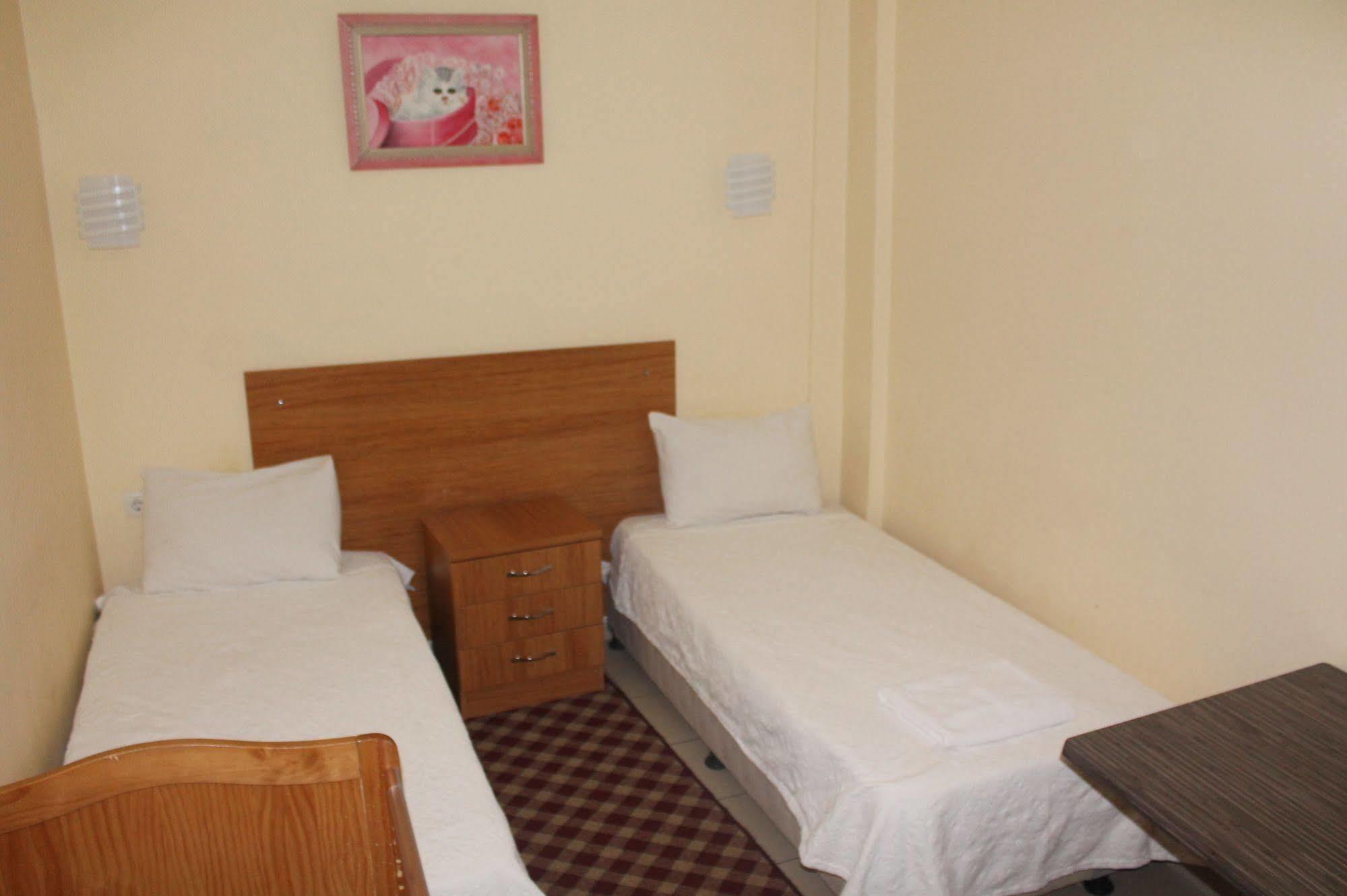 Oz Guven Hotel 2*