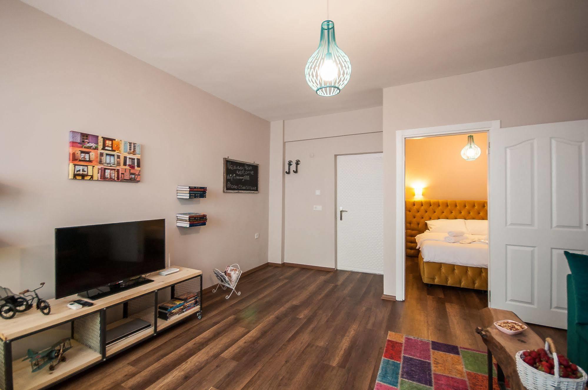 Newway Aparthotel 2*