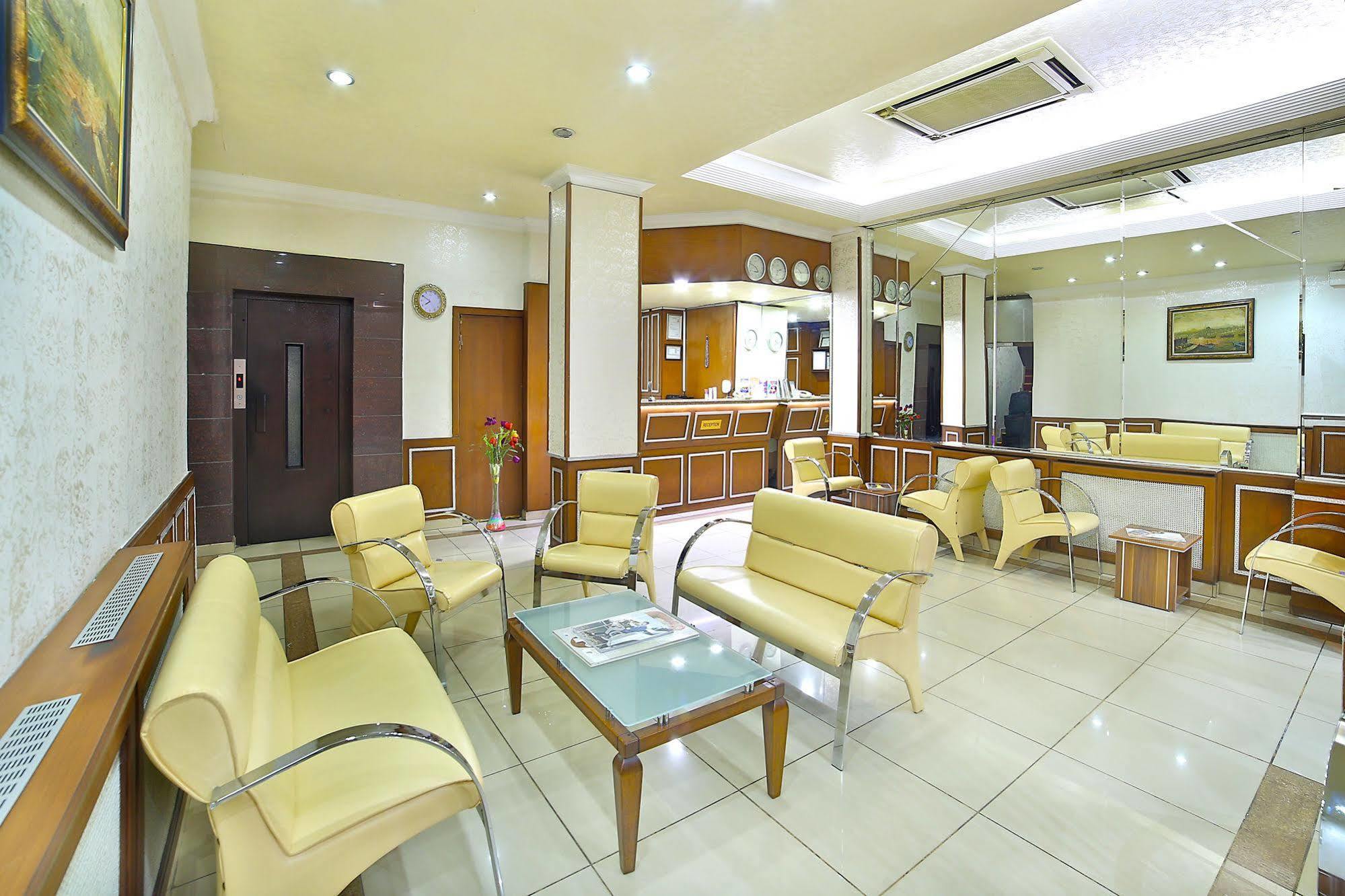 The Center 3*