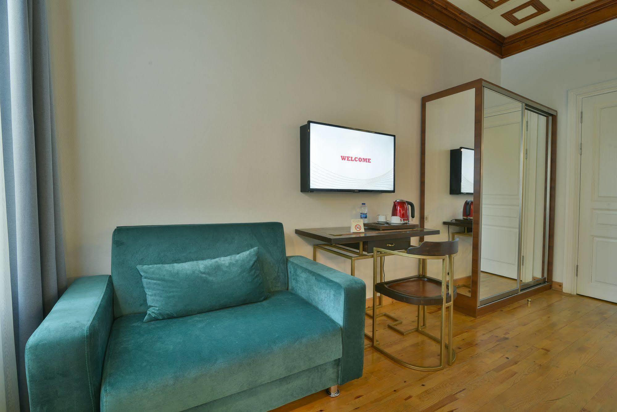 Life (adults Only) Hotel 4*