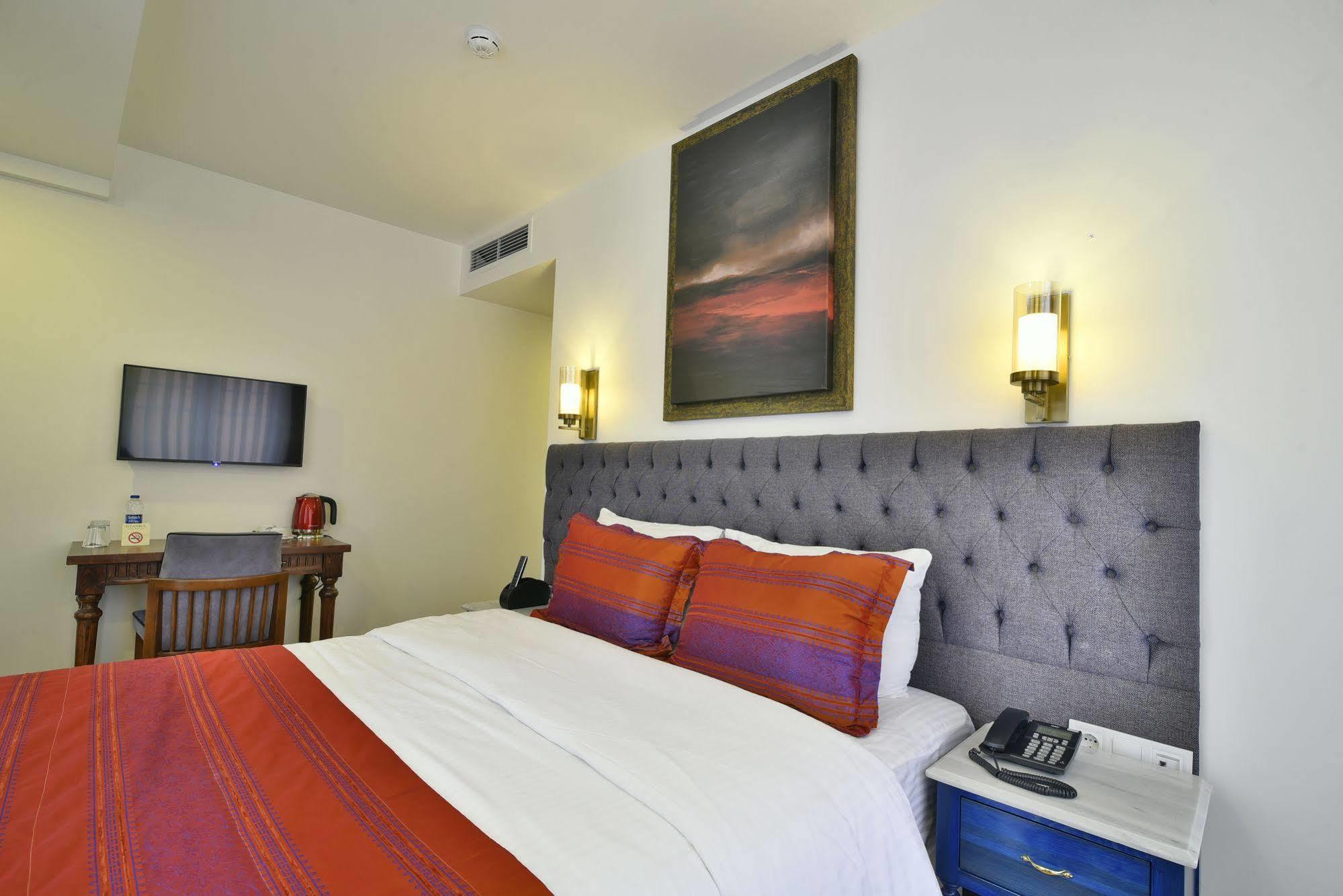 Life (adults Only) Hotel 4*