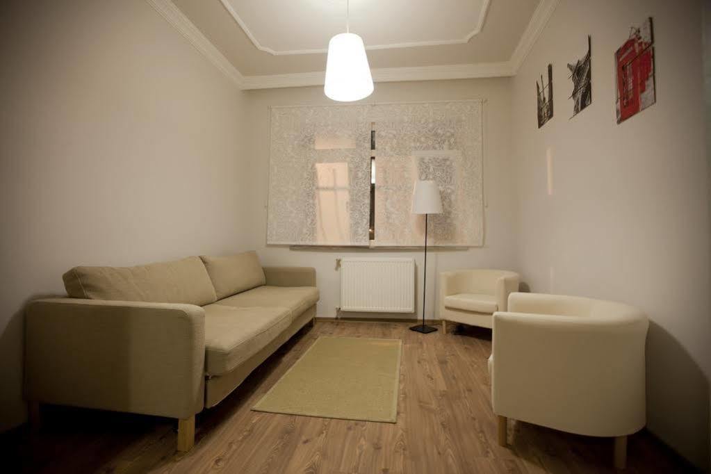 Mete Apartment Istanbul