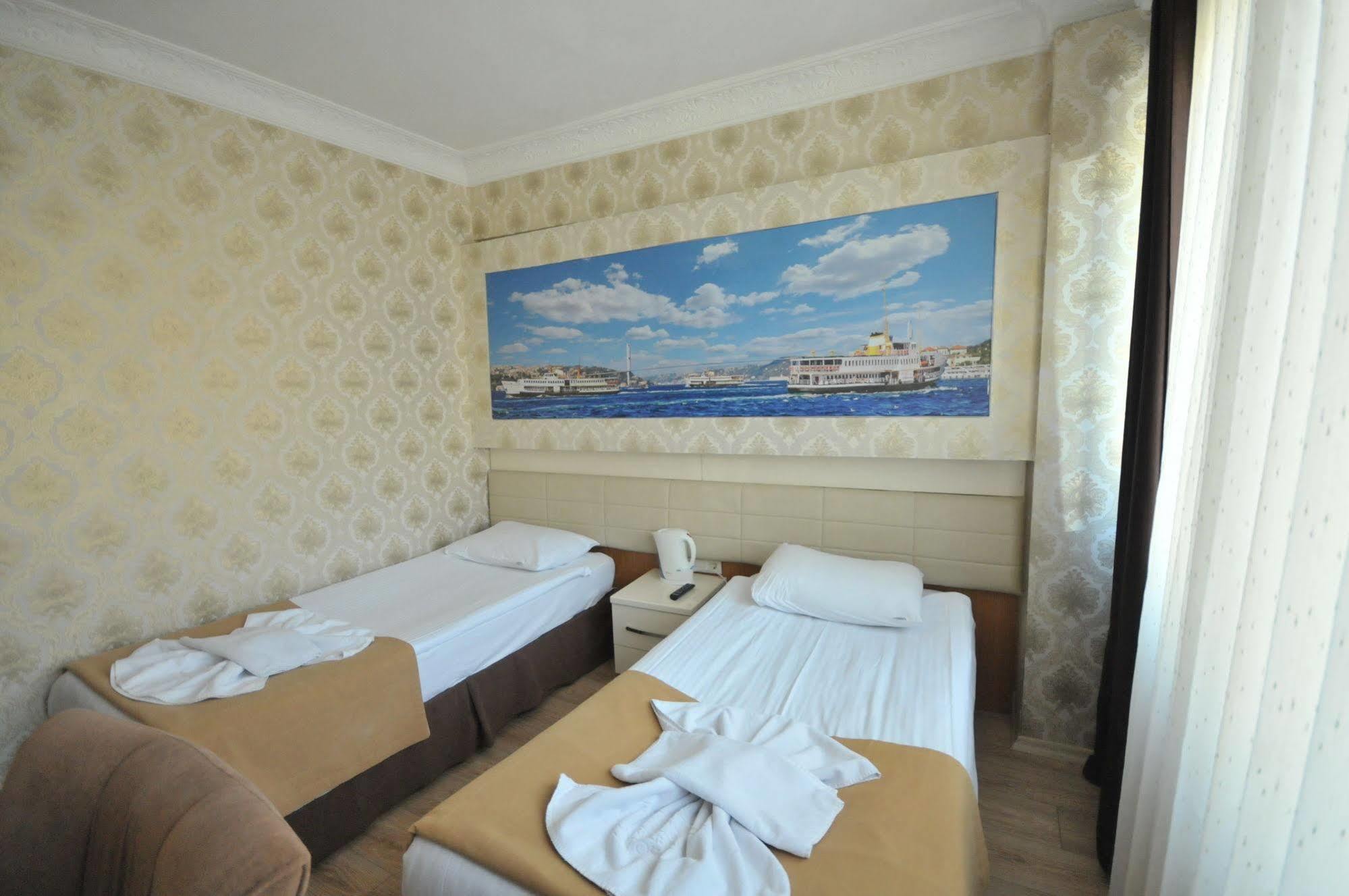 Elite Family Old Hotel 2*