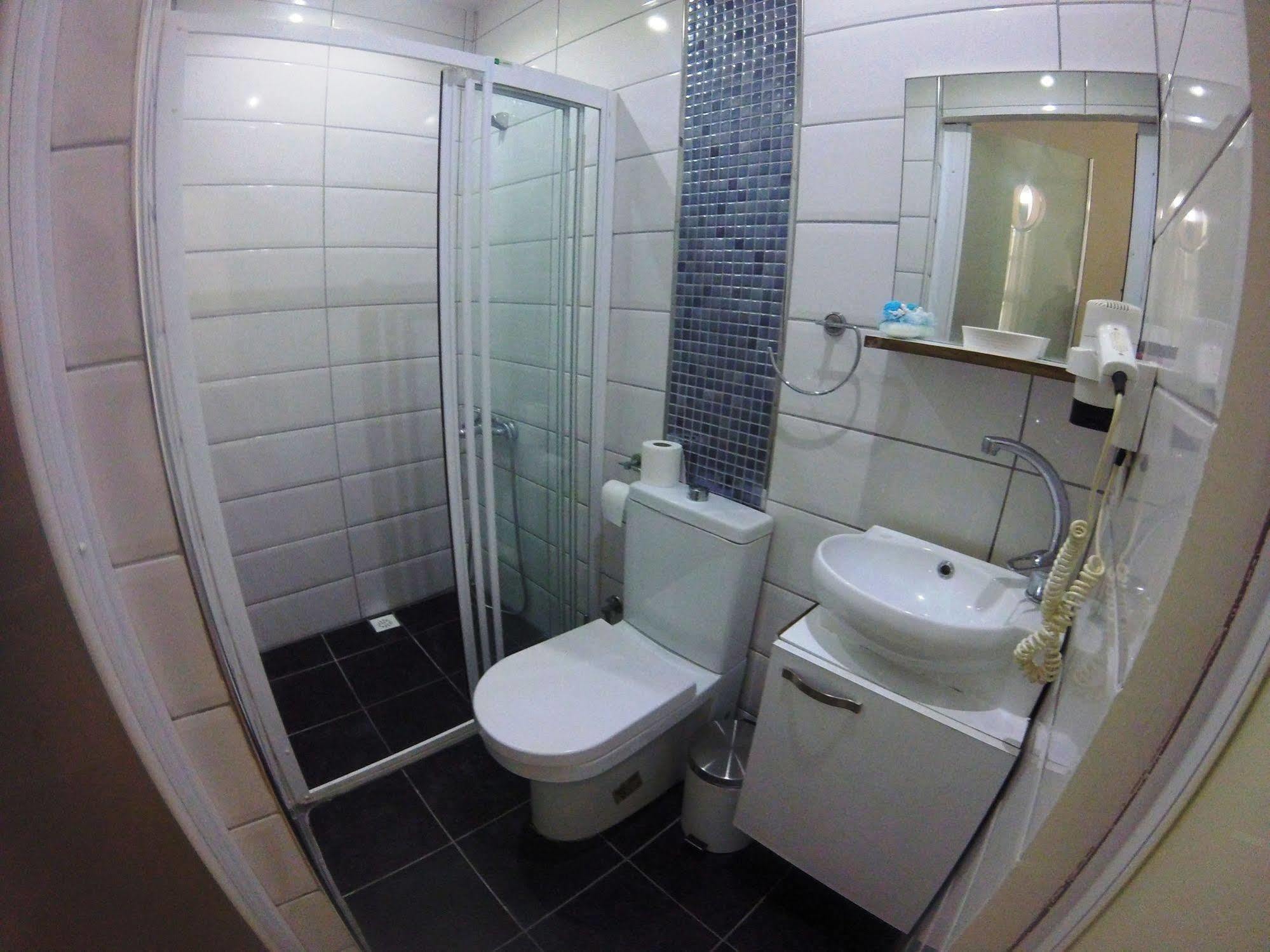 Lale Ortakoey Hotel