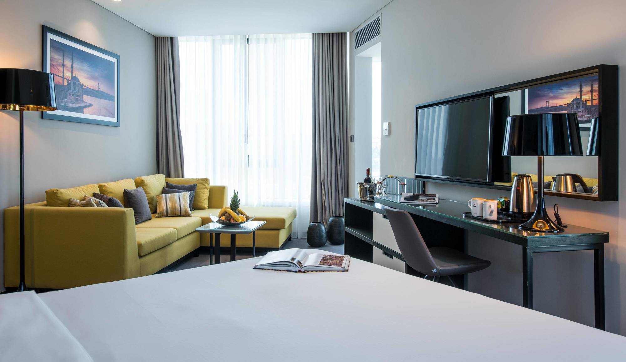 Hotel Centro Westside By Rotana Istambul