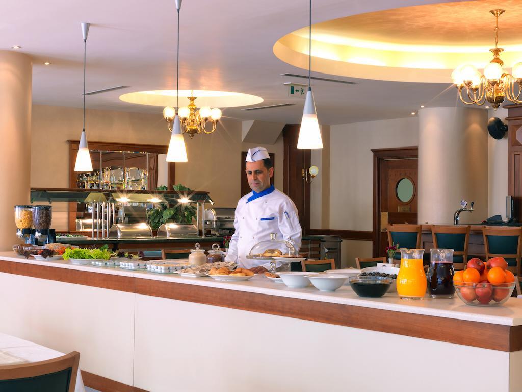 Hotel Taksim Metropark 4*