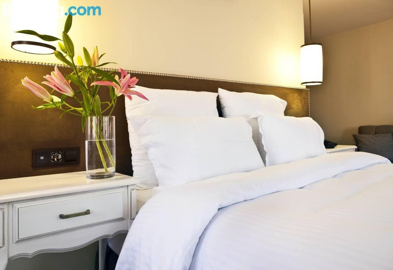 Taximtown Hotel