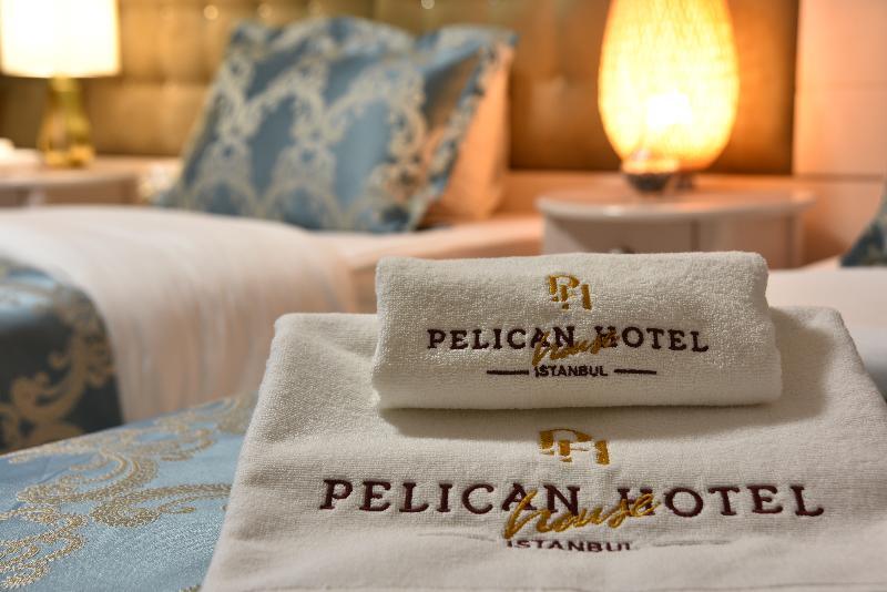 Pelican House Hotel 3*