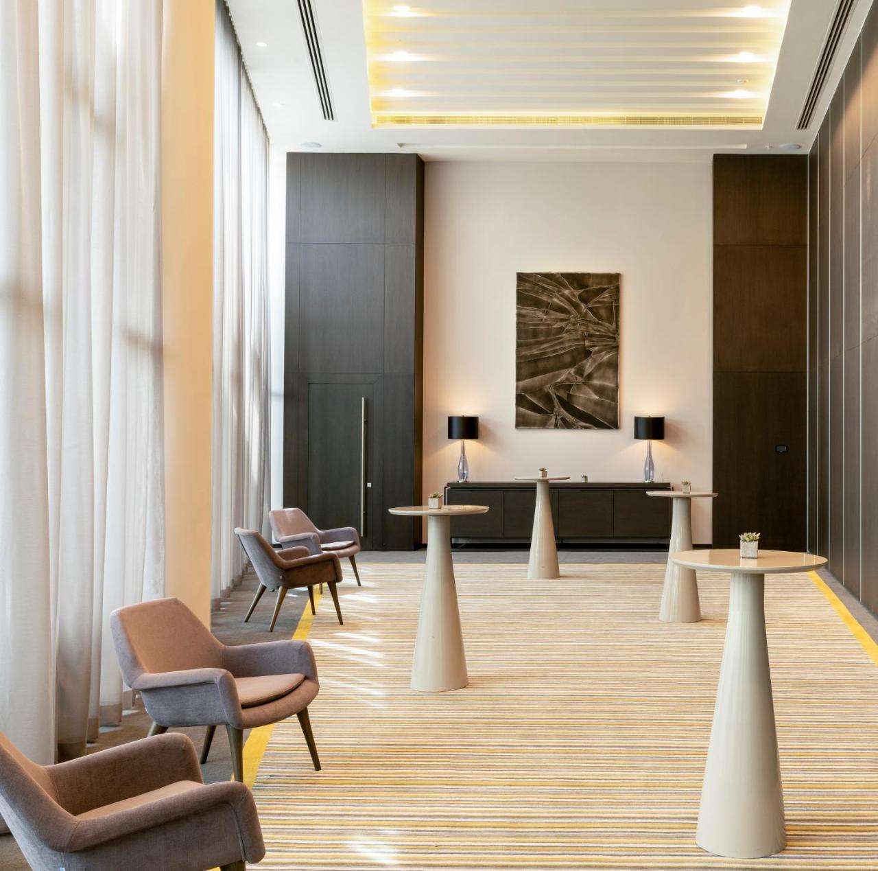 Hotel Centro Westside By Rotana Istanbul