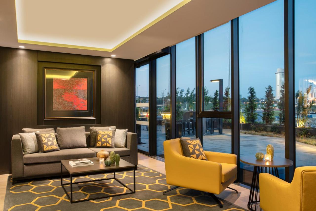 Hotel Centro Westside By Rotana 4*