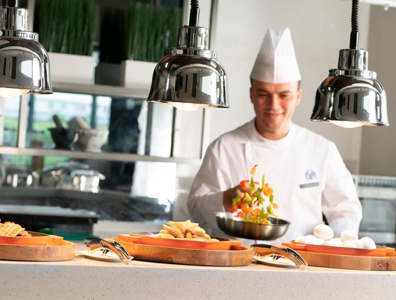 Centro Westside By Rotana Istanbul