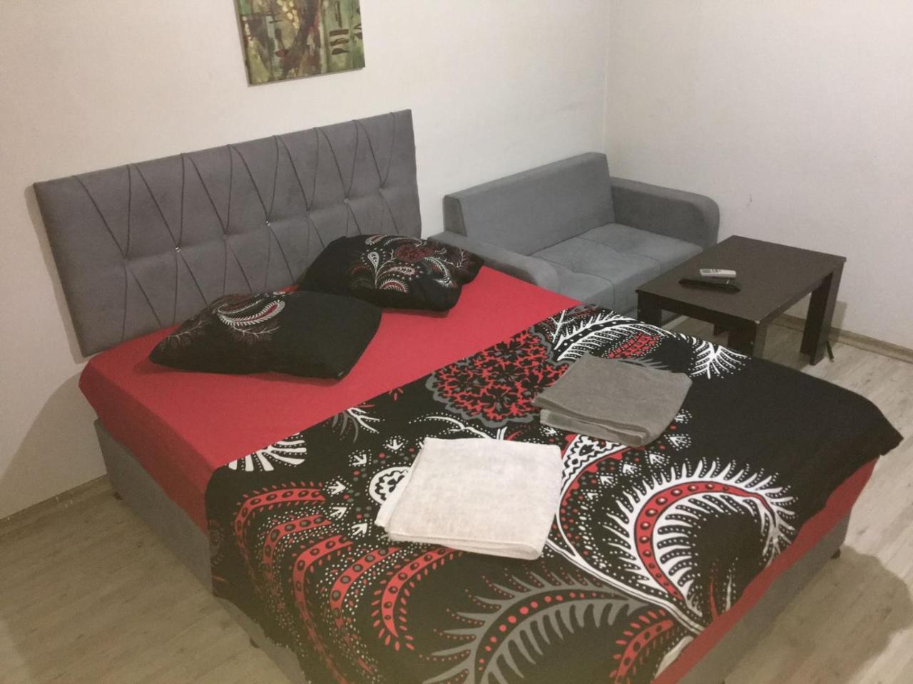 Hotel Gueven 3*