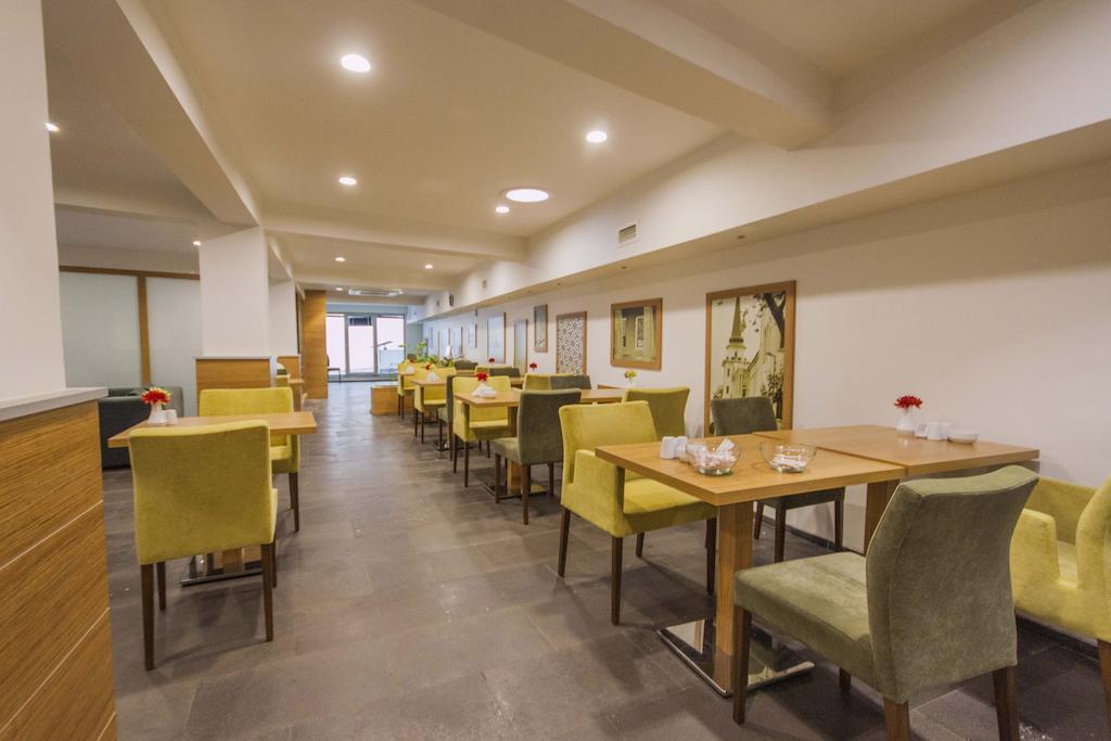Hotel Nish & Istanbul