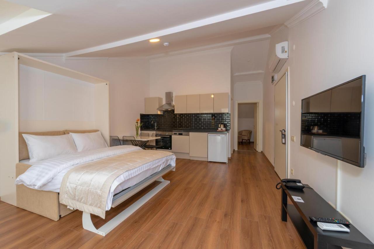Apart Otel Joy 3*
