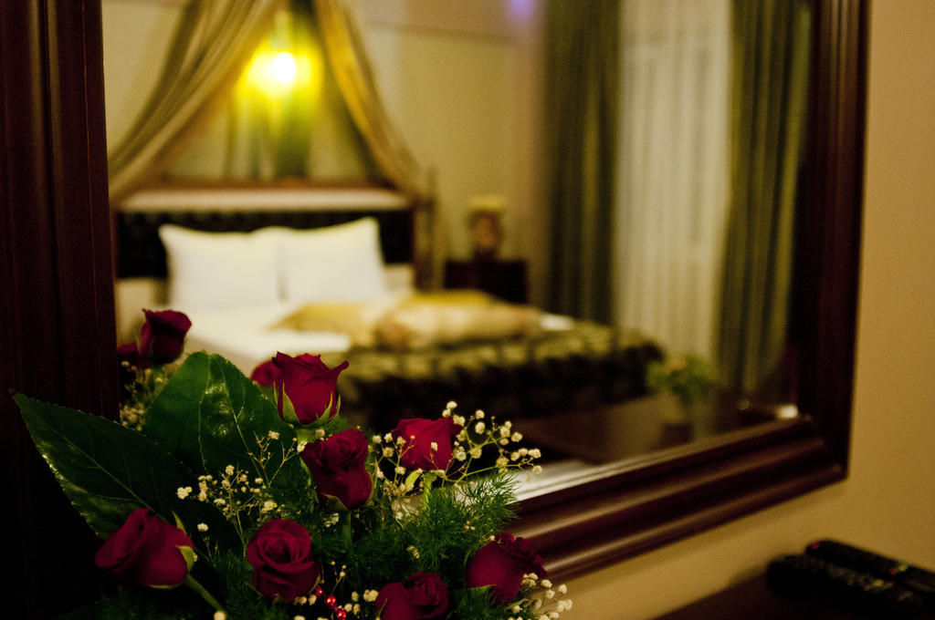 Noahs Ark Hotel 4*