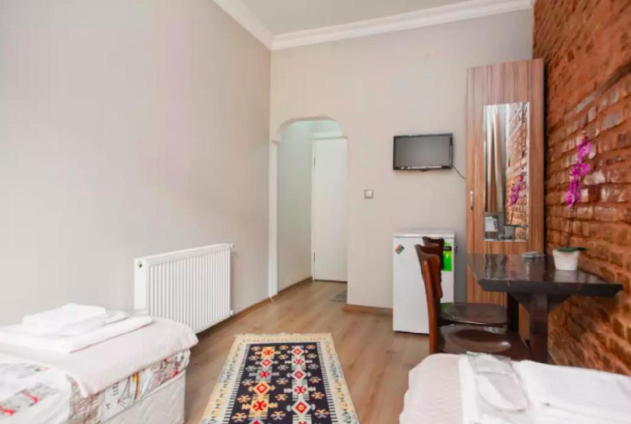 Balat 3*