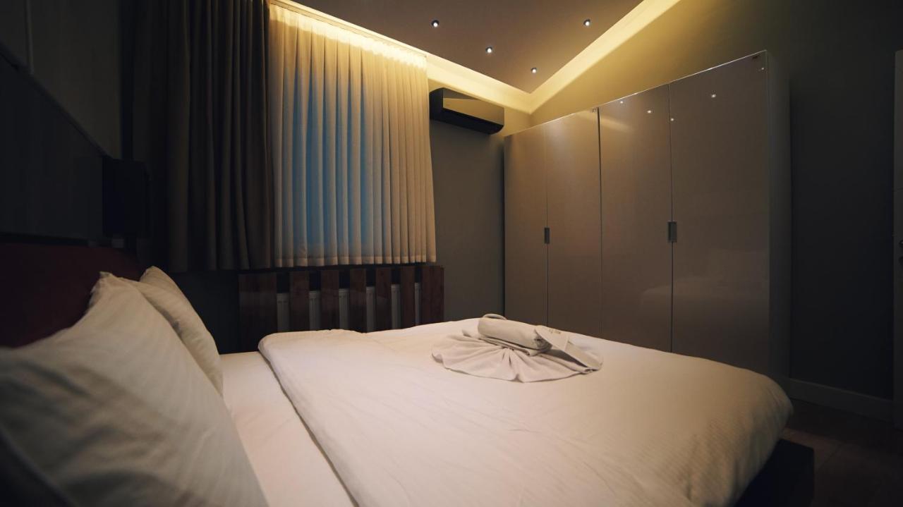 Corner Park Aparthotel 4*