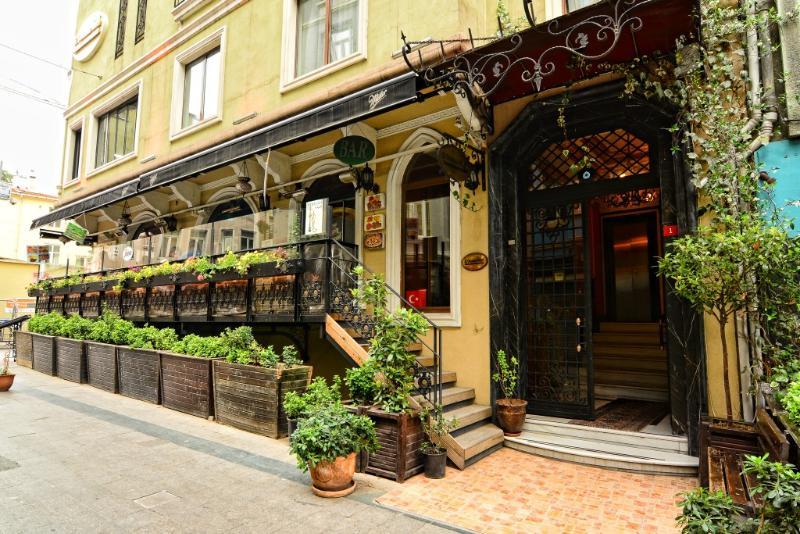 Hotel Santa Ottoman 3*