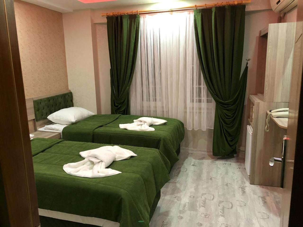 Kaya Madrid Hotel 3*