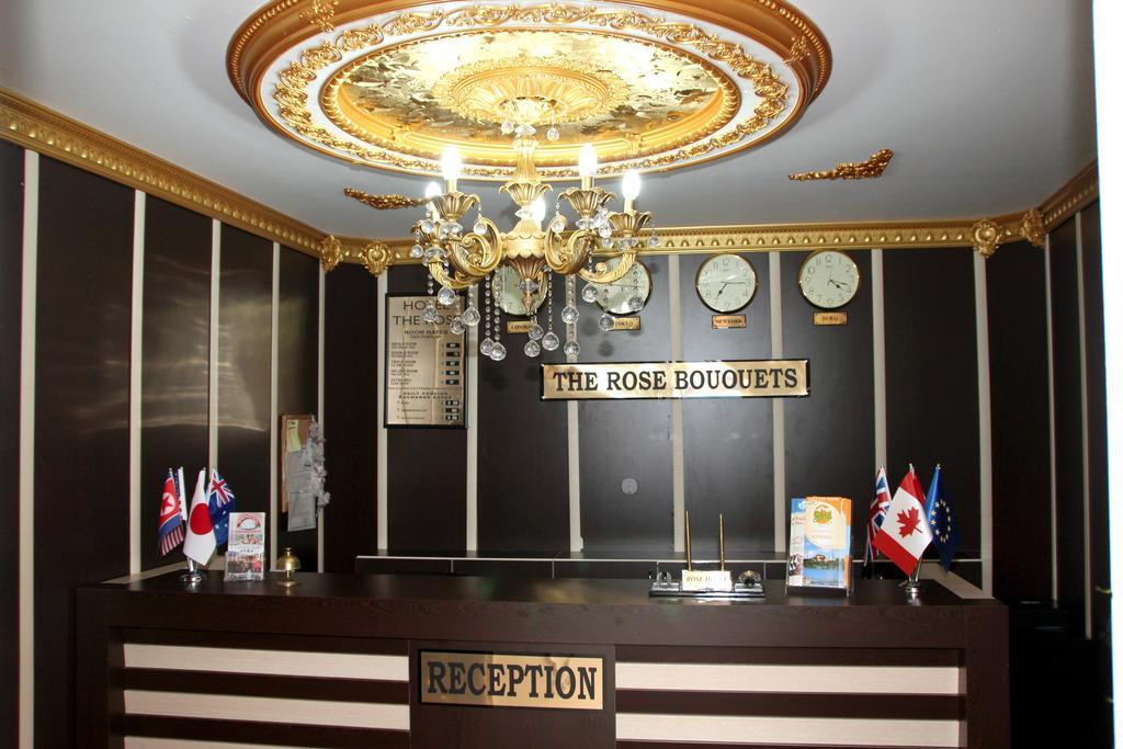 Rose Bouquets Hotel 3*