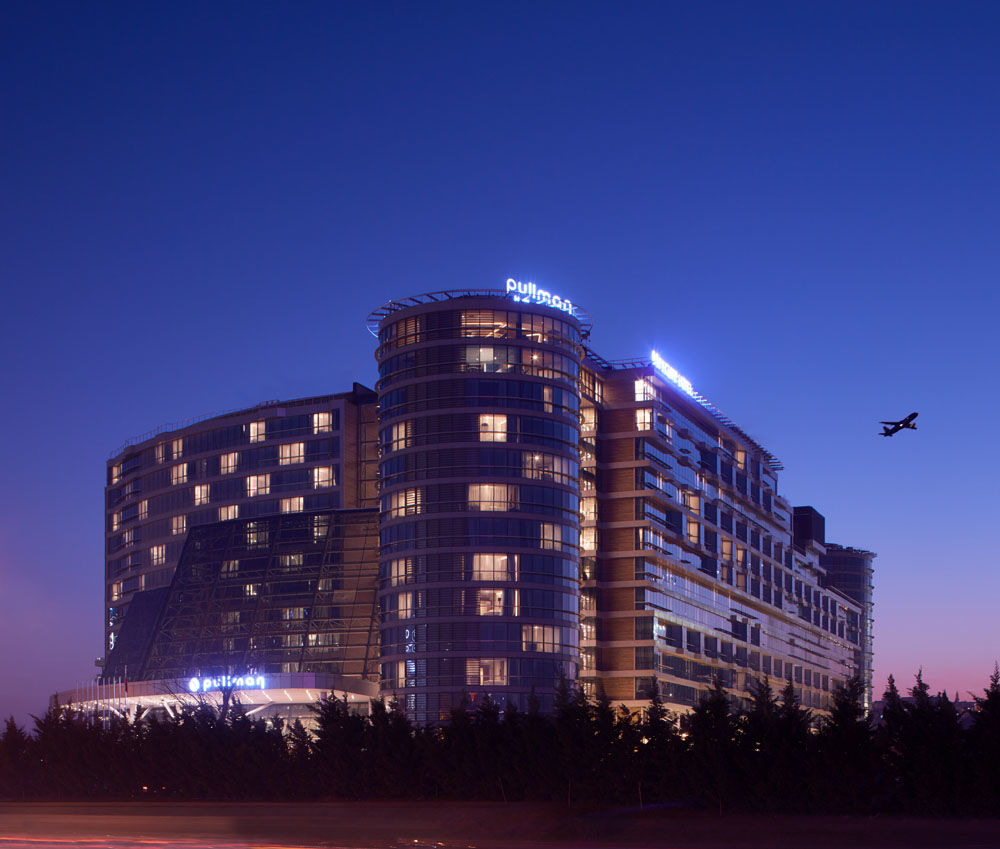 Pullman & Convention Center