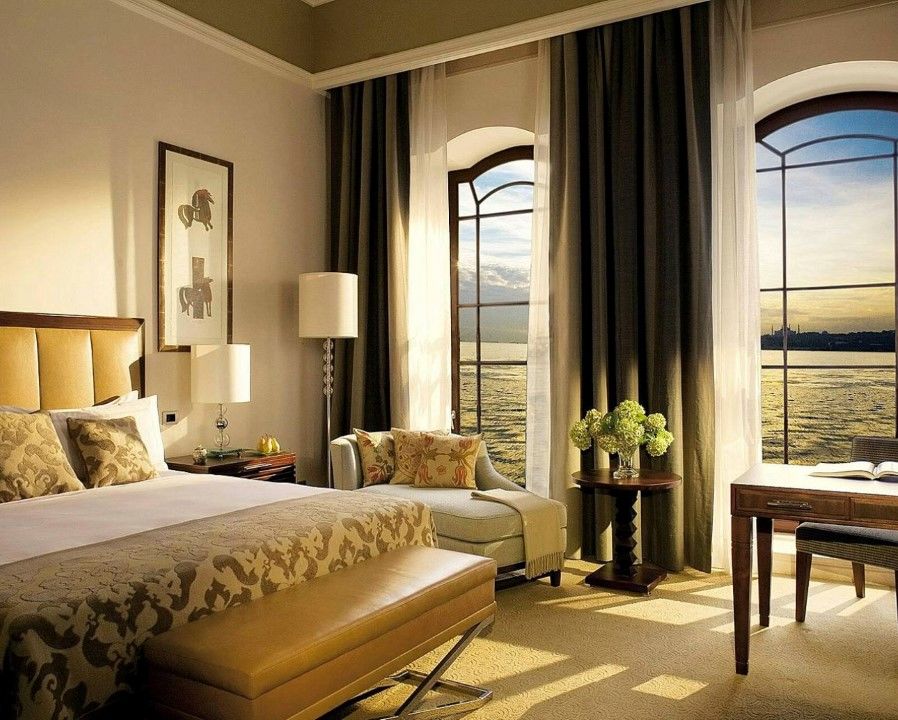 Four Seasons At The Bosphorus Hotel