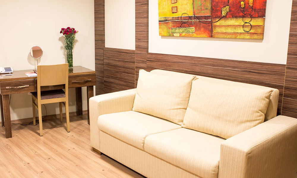 Hotel Derpa 4*