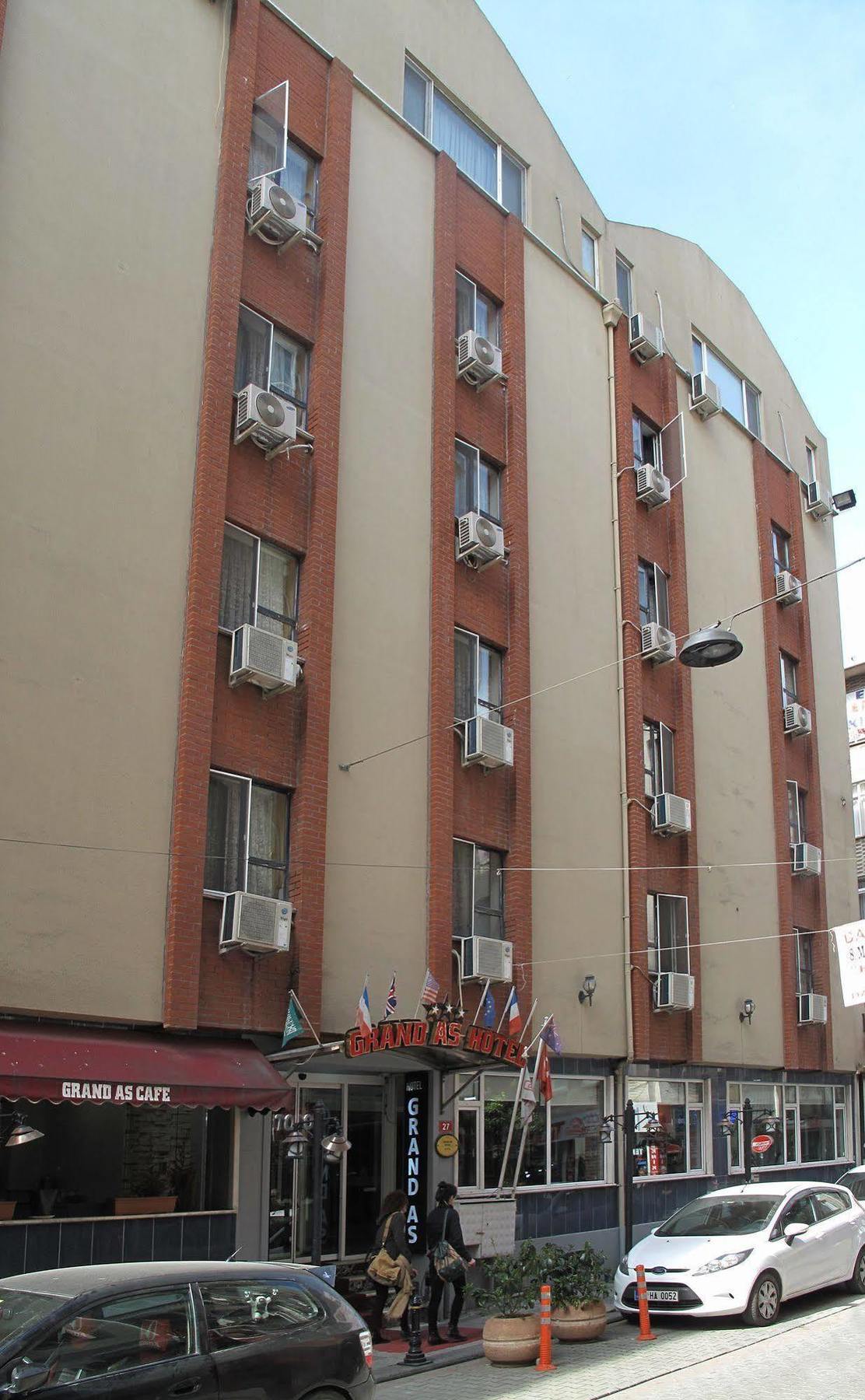 Hotel Grand As 3*
