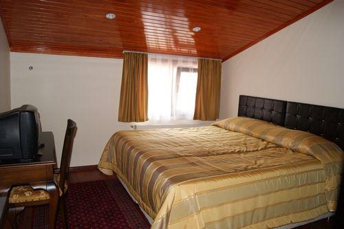 Hotel Yesilkoey Airport