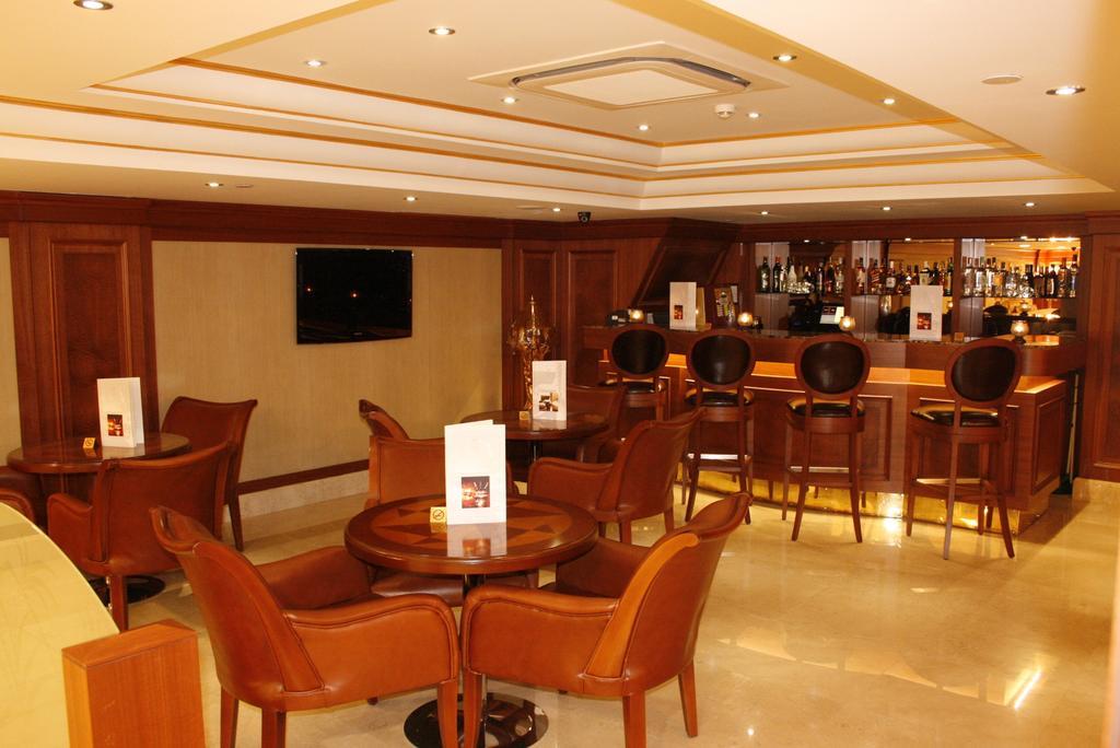 Nova Plaza Park Hotel