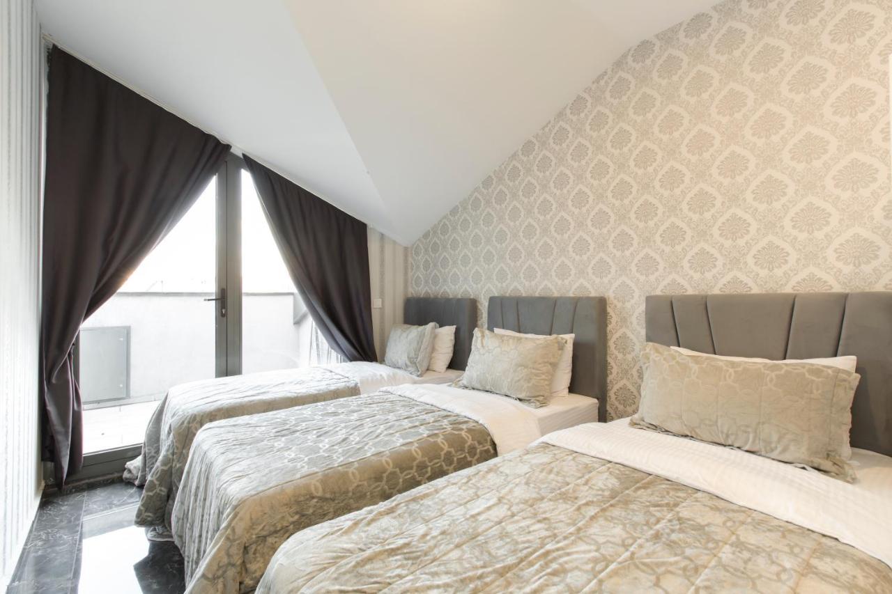 The Loft House Taksim Apartment *