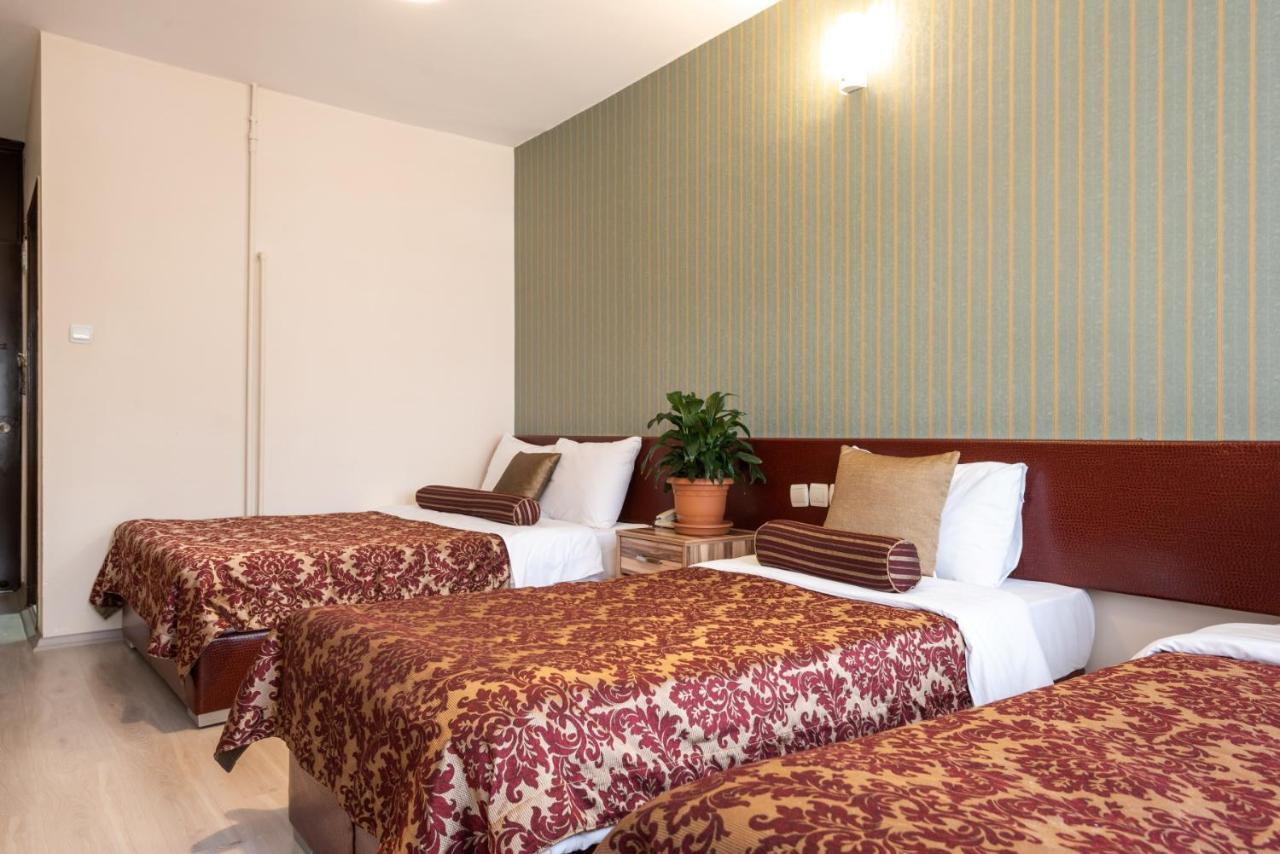 Hotel Dinar 2*