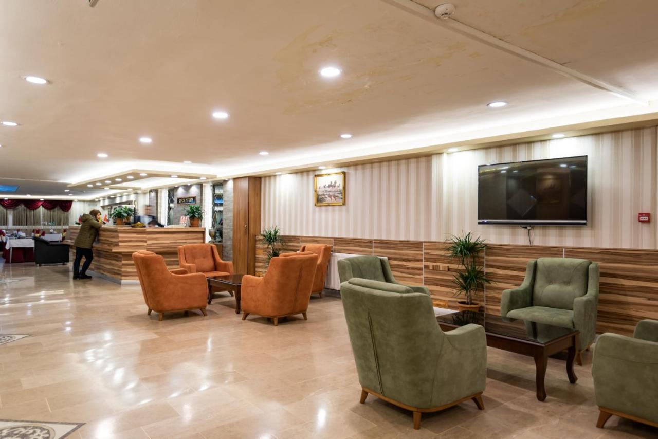 Hotel Dinar 2*