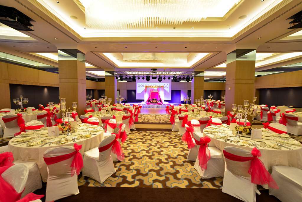 Golden Tulip Bayrampasa