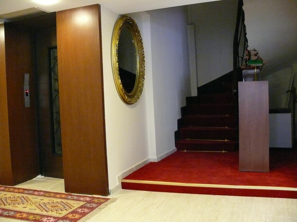 Apartment Ar *