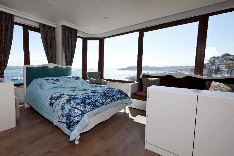 Molton Kabatas İstanbul