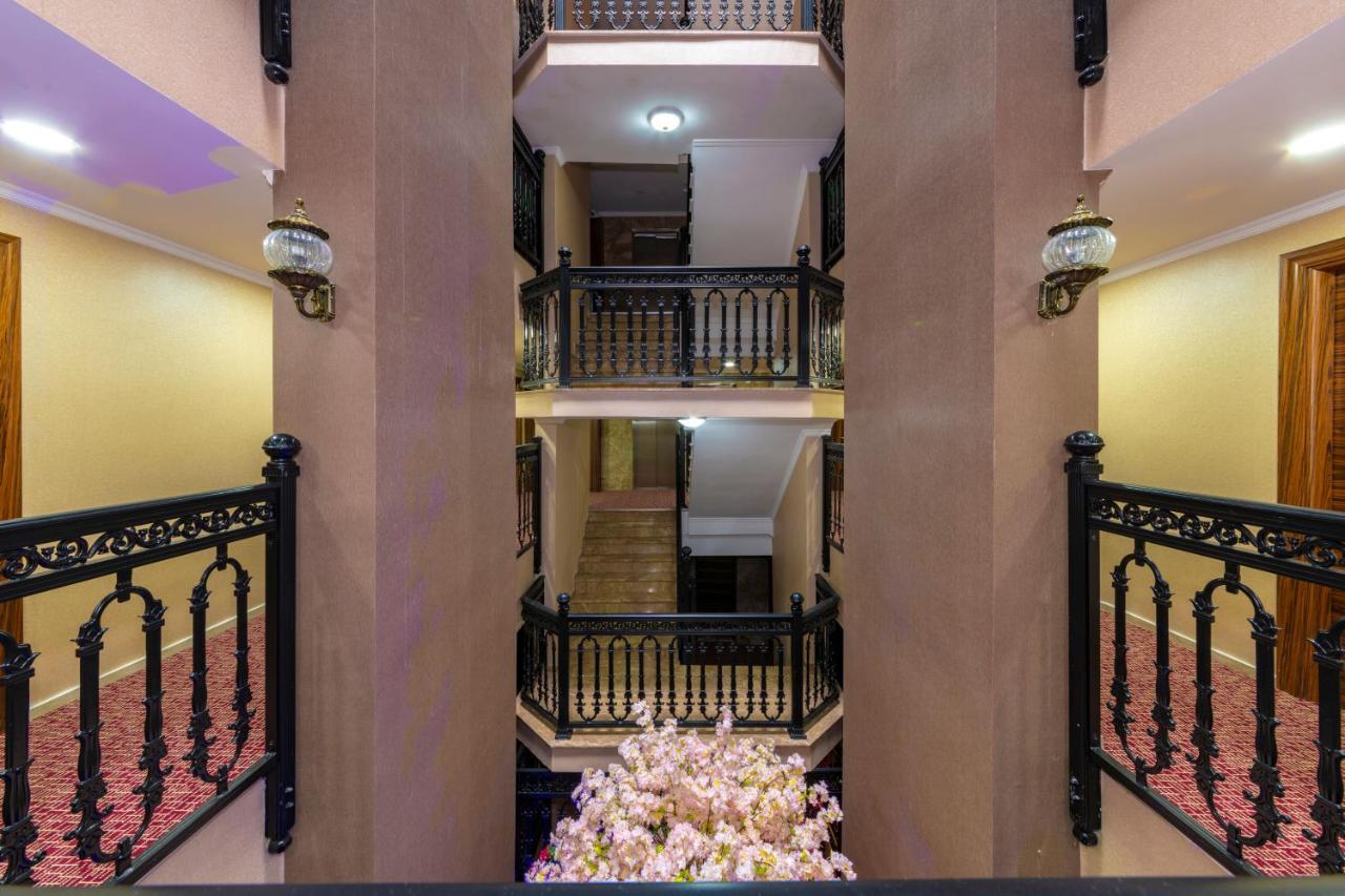 Hotel Vision Deluxe 3*