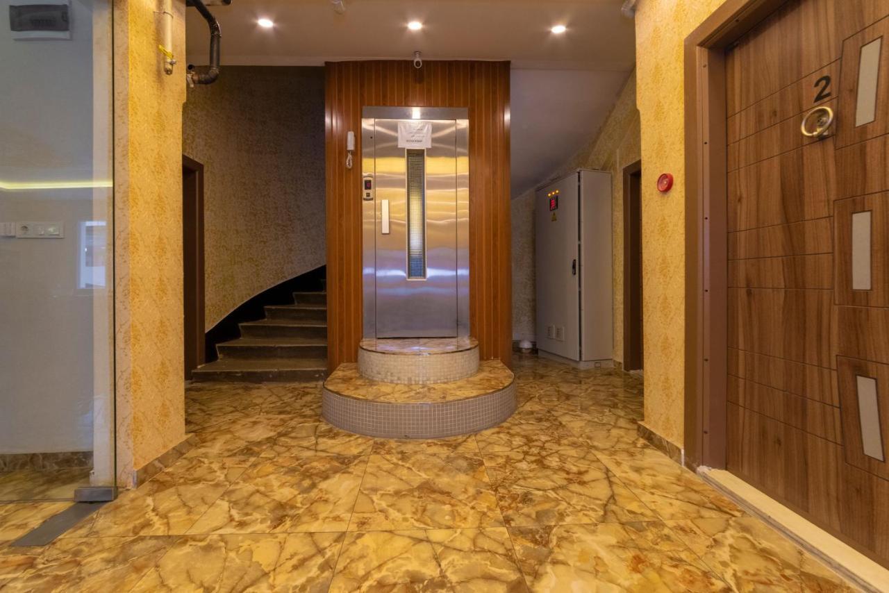 Sufra Aparthotel 2*